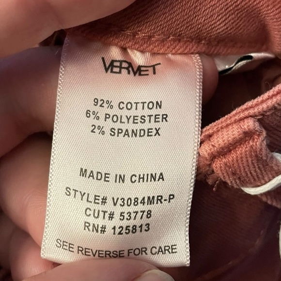 Vervet Bella women’s high rise flare mineral red raw hem new with tags size 20 - Picture 6 of 6